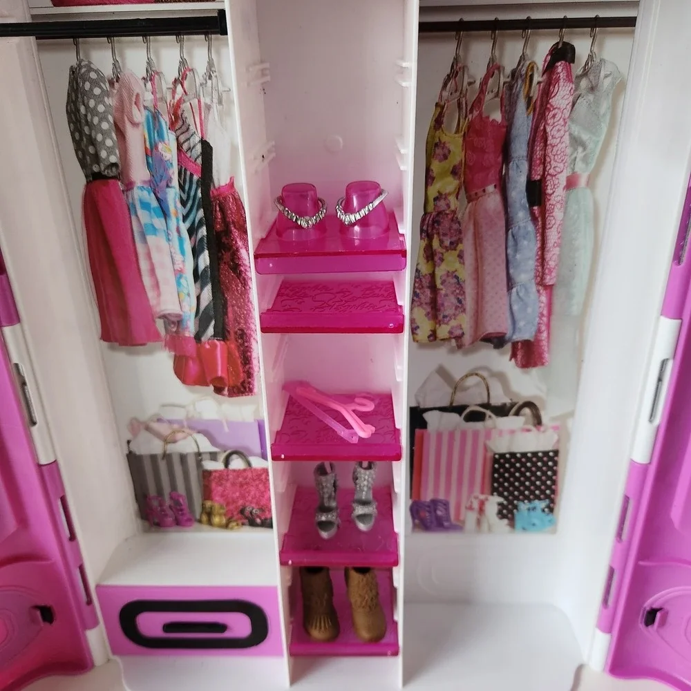 Barbie fashionistas ultimate